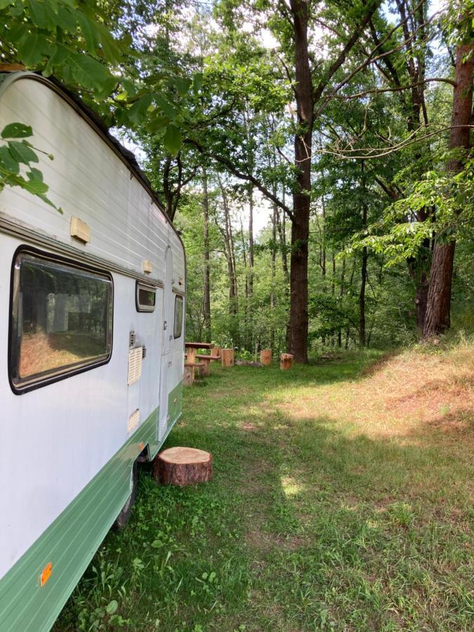 Karavan Na Louce Volenice  Exterior foto